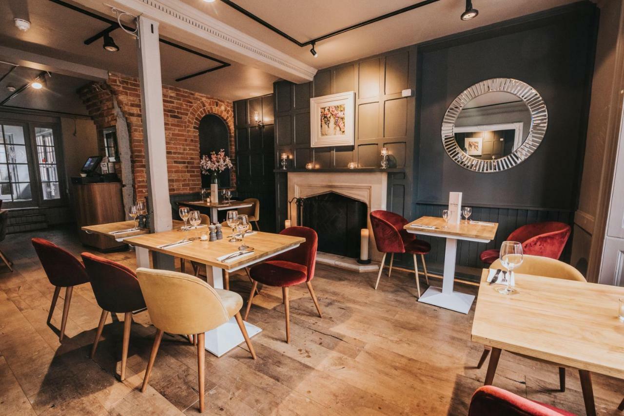Saffron Suite And Kitchen Saffron Walden Eksteriør billede